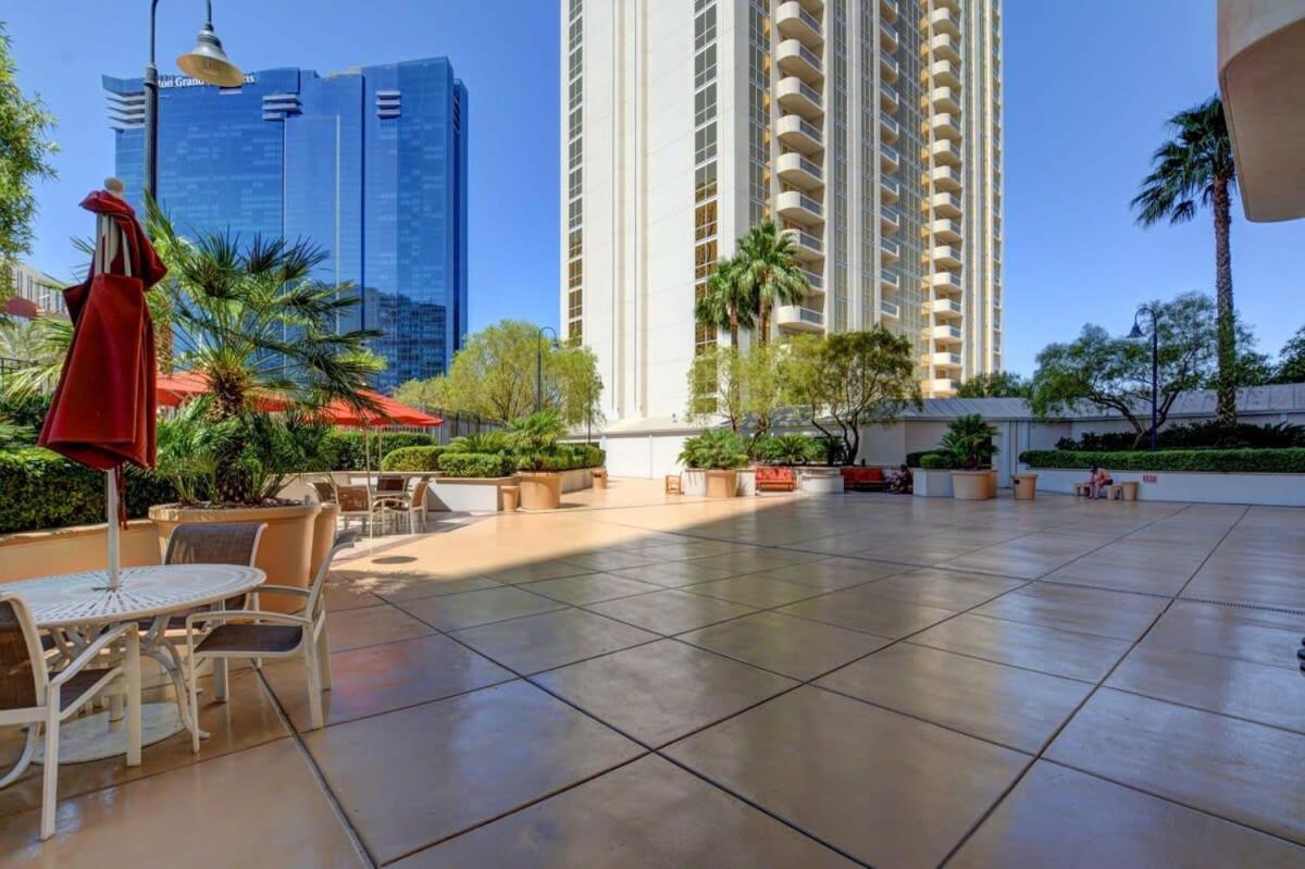 Mgm Signature-18-701 1Br2Ba Strip View Balcony Las Vegas Exterior photo